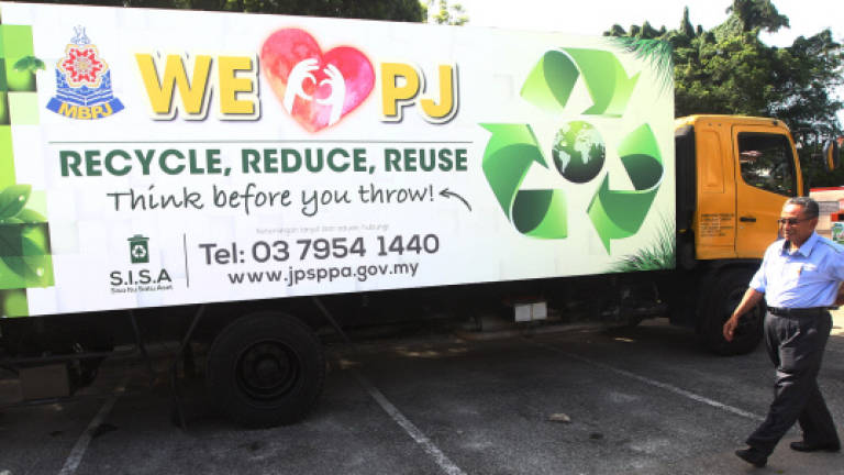 MBPJ kicks off recycling programme in Section 11