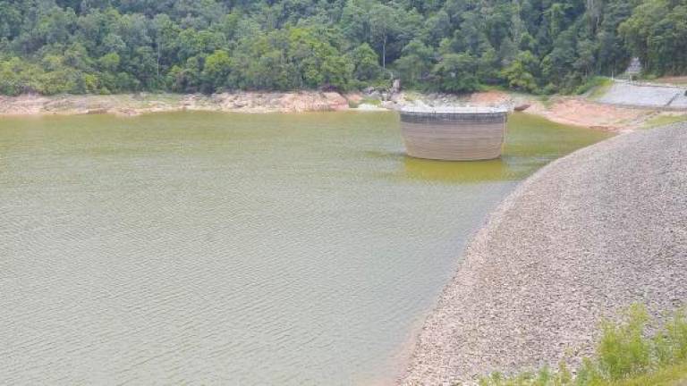 Pathmanathan said reserve levels at the dam had previously gone down to 20% but there was no water supply disruption. – theSunpix