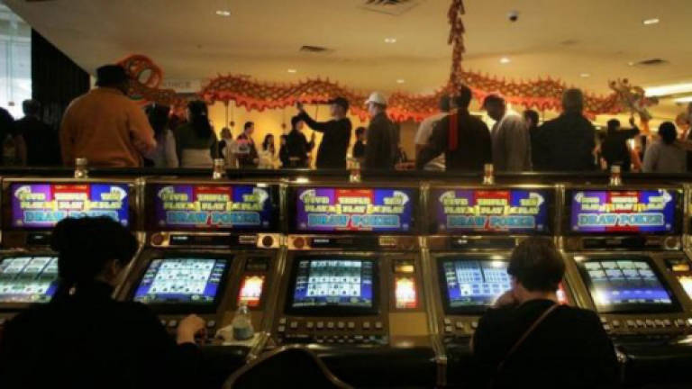 Johor govt takes measures to curb illegal gambling dens