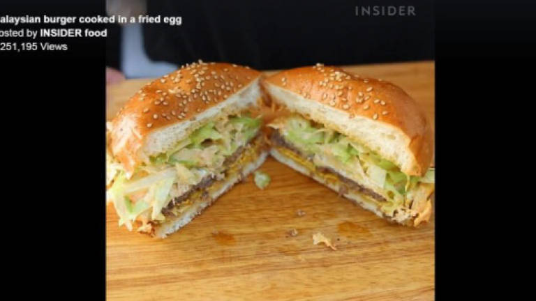 Ramli burger makes it to New York (Video)