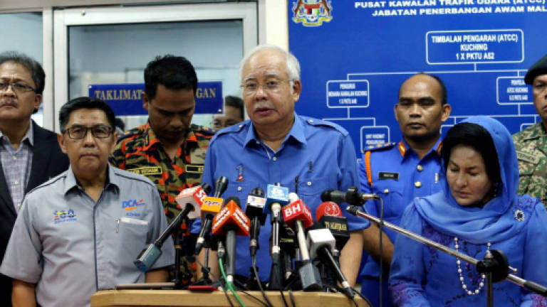 SAR team discovers helicopter debris, says Najib (Updated)
