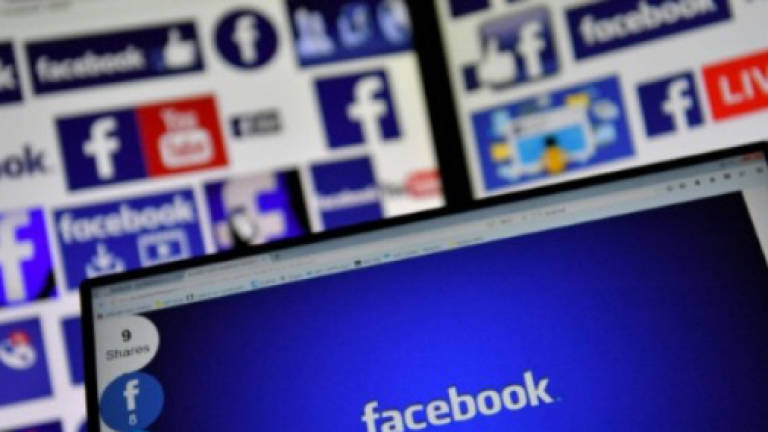 Facebook to train 65,000 in French job schemes