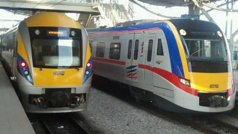 KTMB giving away 100,000 free komuter link cards from Monday until July 31