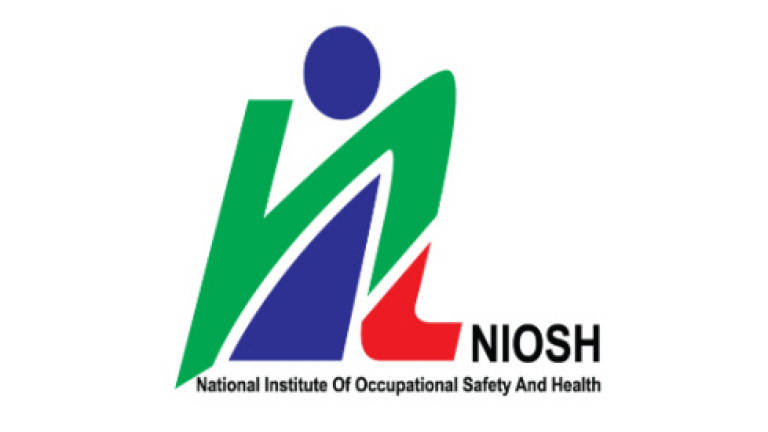Niosh wants shopping complexes to use PA system, avoid escalator accidents