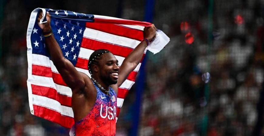 US’ Noah Lyles celebrates after winning the men’s 100m final of the athletics event at the Paris 2024 Olympic Games at Stade de France in Saint-Denis - AFPpix