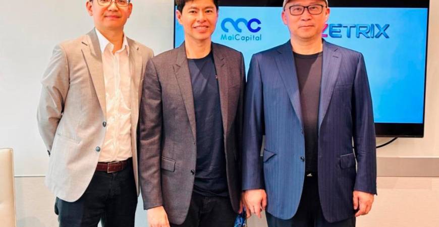 From left: Lim, Wong and Dr Liu Zhiwei, chairman of GoFintech Innovation Ltd, a Hong Kong listed company which is a shareholder of MaiCapital.
