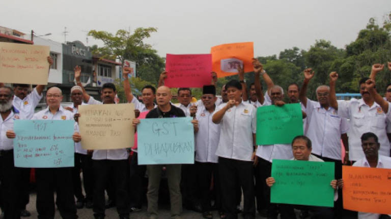 JB taxi drivers want GST be abolished