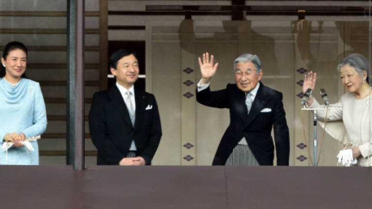 Japan cabinet approves bill allowing emperor's abdication