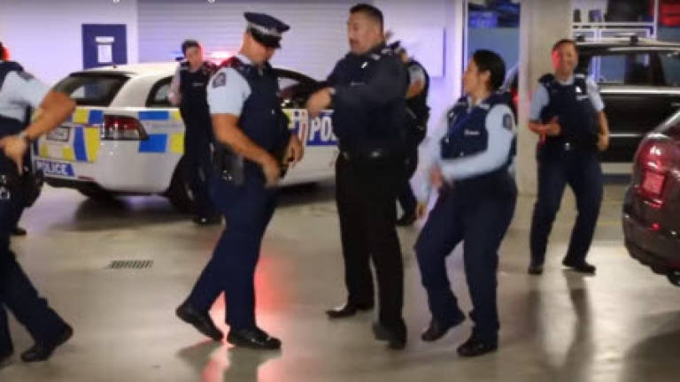 Kiwi cops' 'running man' video goes viral