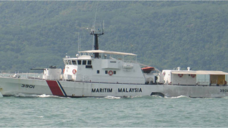 MMEA detains 10 crew onboard cargo vessel in Miri waters