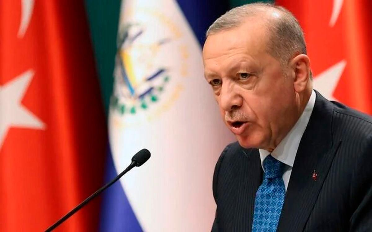 President of Turkey Recep Tayyip Erdogan delivers a speech during a press conference in Ankara, on January 20, 2022. (Adem Altan/AFP)