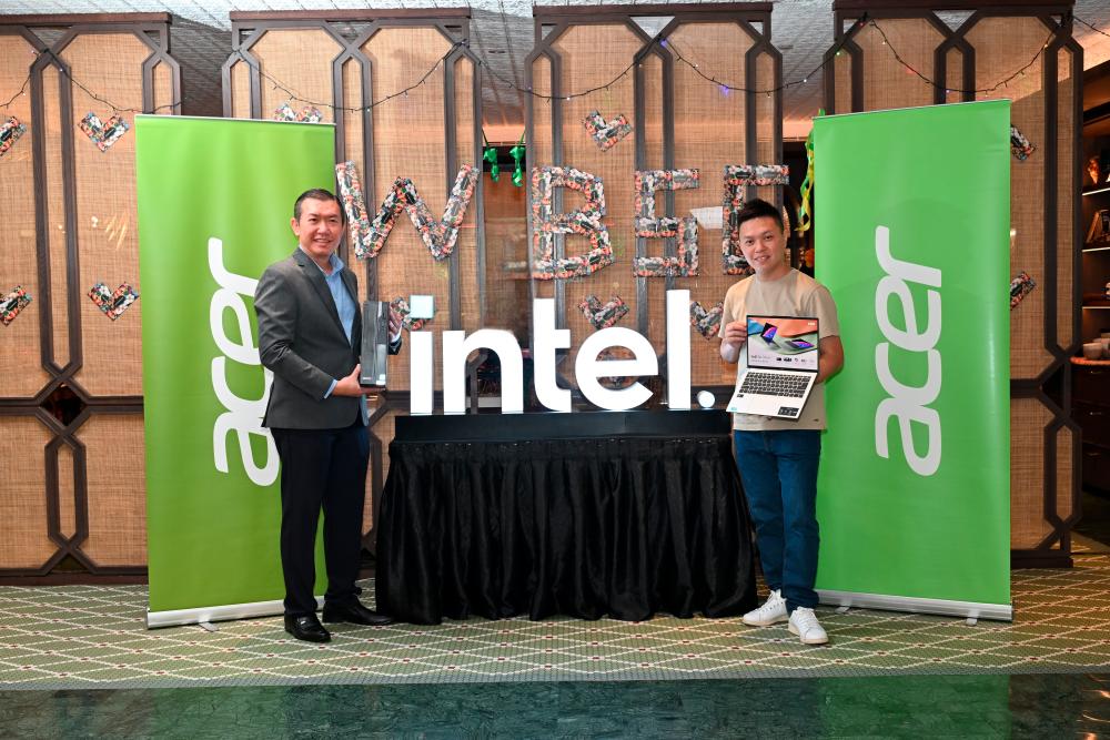 Acer Malaysia general manager of products, sales &amp; marketing Chan Weng Hong (left) and head of consumer notebook &amp; gaming Jeffrey Lai with the new Acer Veriton X2720G and Swift Go 14. – PICS COURTESY OF ACER MALAYSIA