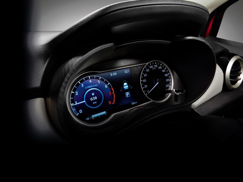 New Almera Turbo interior: Class-above features, quality, comfort $!New Almera Turbo interior: Class-above features, quality, comfort