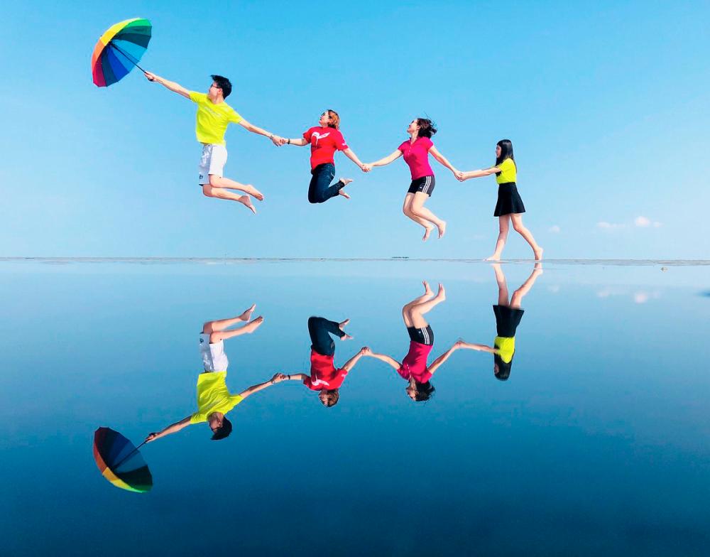Sky Mirror- TRIP ADVISOR $!Sky Mirror- TRIP ADVISOR