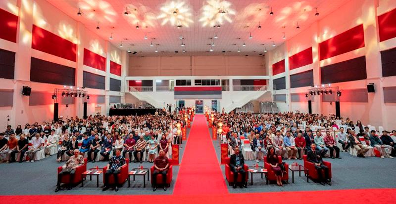 Over 500 local and international Chinese students celebrated the 50th Anniversary of China-Malaysia Diplomatic Relations