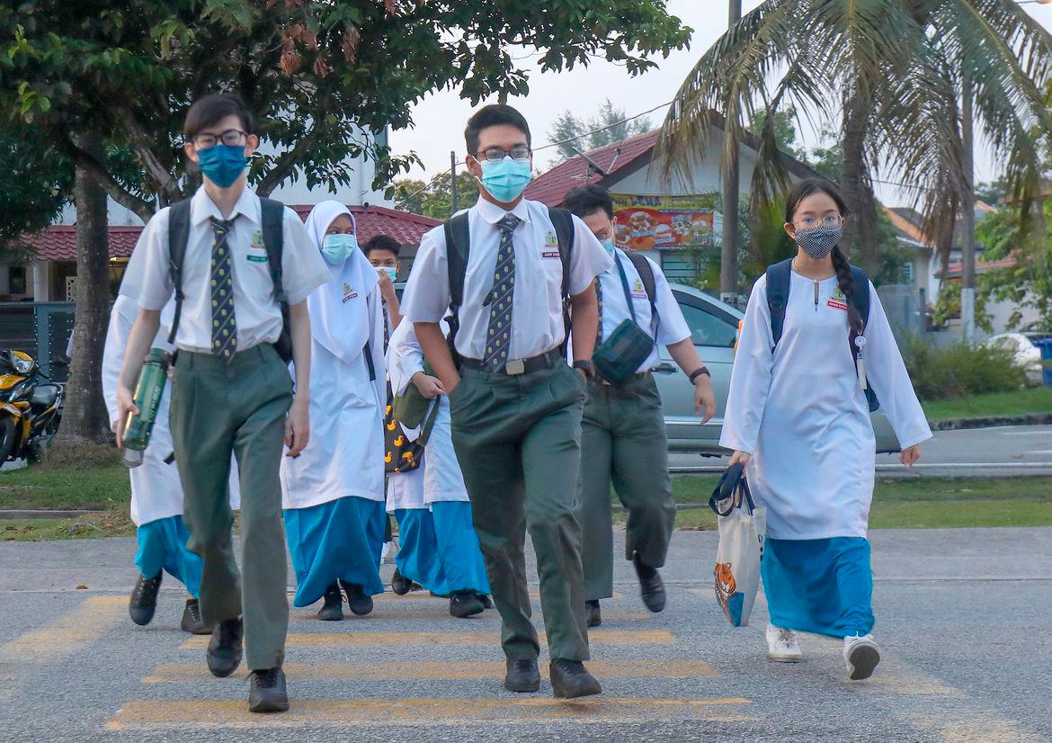 A total of RM67 billion has been allocated to the education sector for building new schools, upgrading 1,200 dilapidated ones and improving public university facilities, among others. – AMIRUL SYAFIQ /THESUN