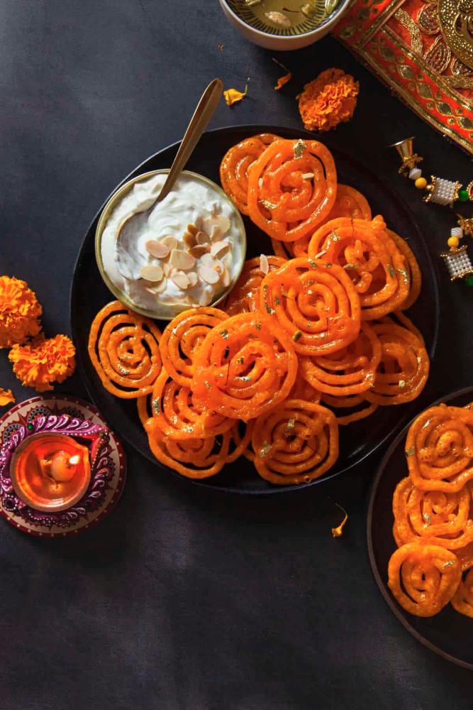 $!Jalebi is a rispy, spiral-shaped sweet soaked in syrup.