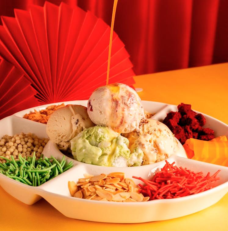 Inside Scoop’s Ice Cream Yee Sang.