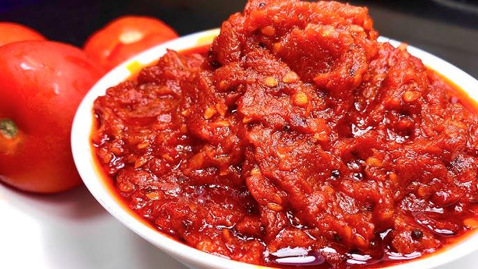 Tomato chutney is a tangy side dish that adds a fiery kick to South Indian staples such as dosa or idli. – PIC FROM YOUTUBE @KANAK KITCHEN