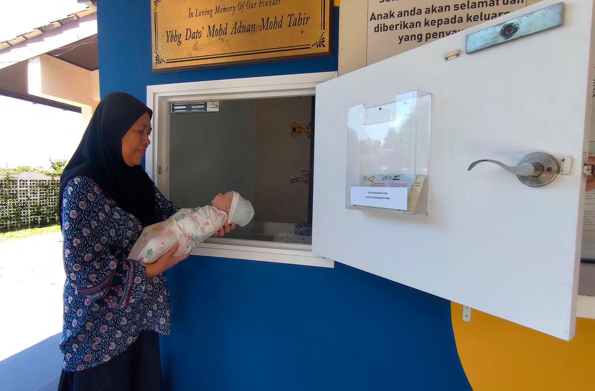 Nor Aishah said many cases of unplanned pregnancies could have been avoided if parents were more open from the start, stressing that sex education begins at home. – SYED AZAHAR SYED OSMAN/THESUN