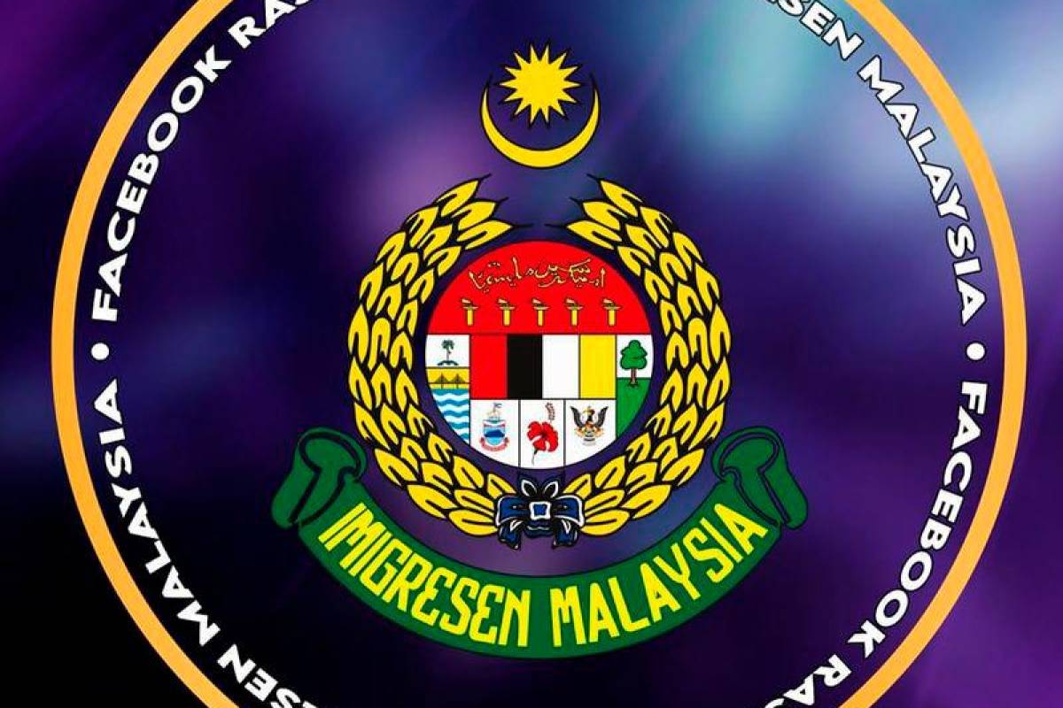 Malaysian immigration warns against fake agents offering services