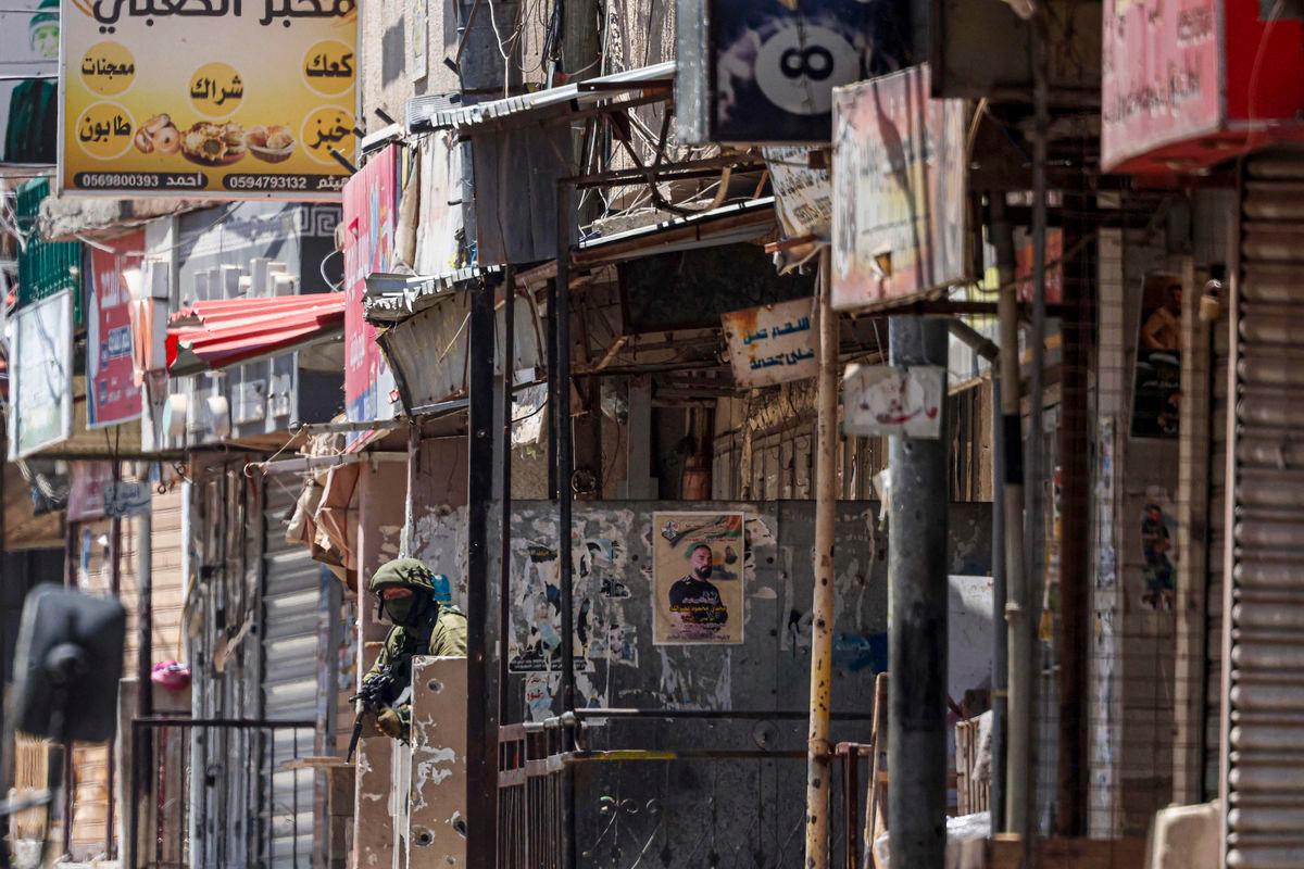 Israel military raids West Bank camps