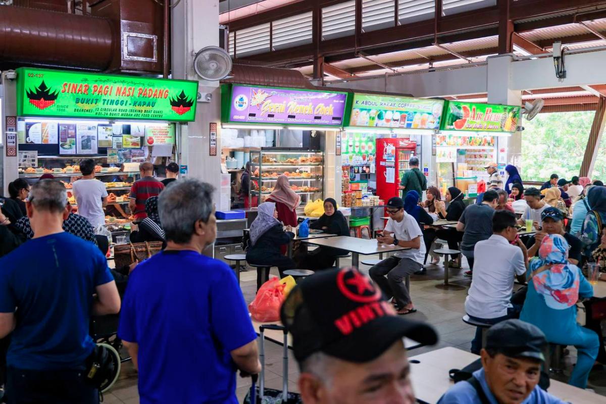 Johor to study Singapore’s hawker centre model