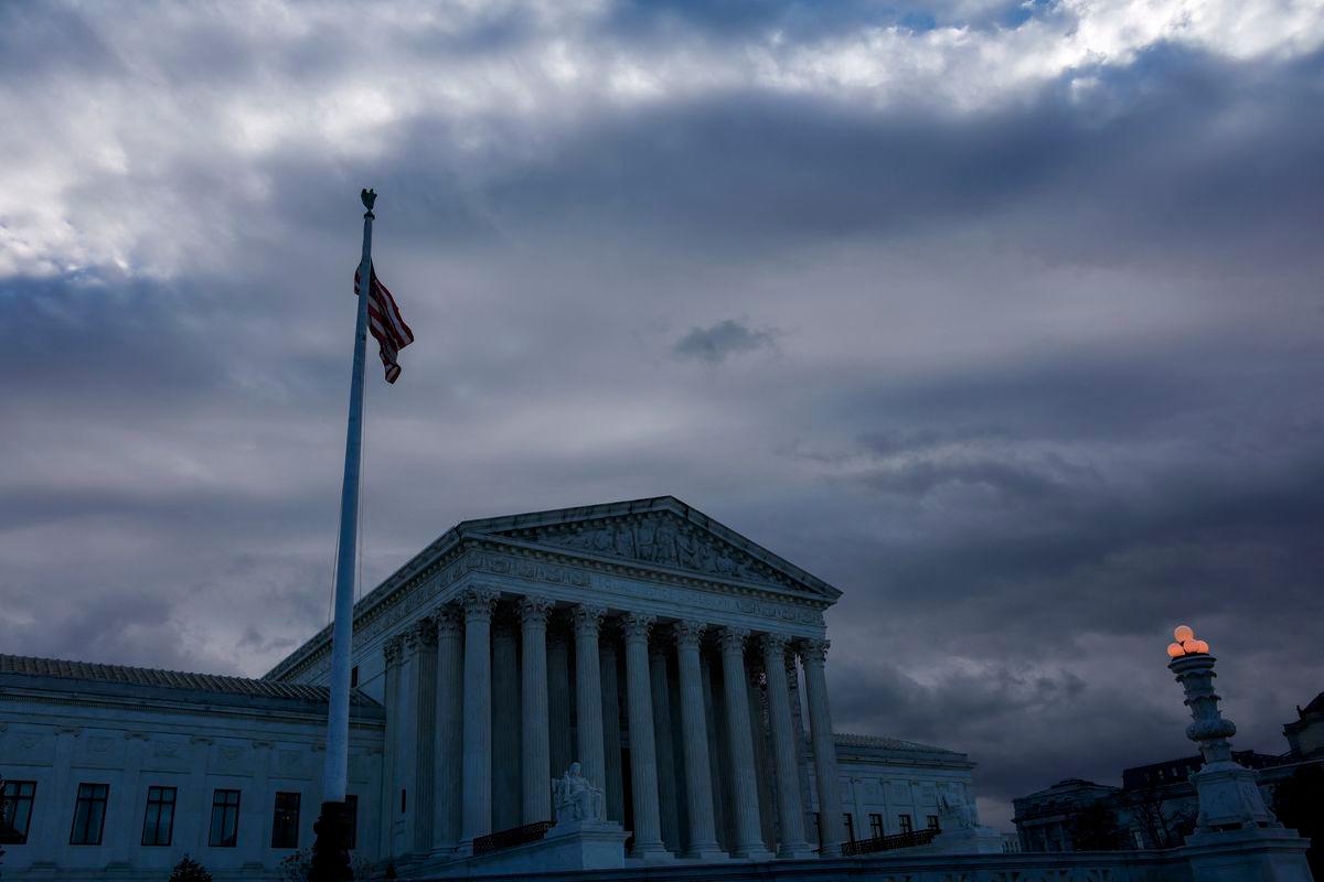 Supreme Court to hear Trump FTC firing case on December 8