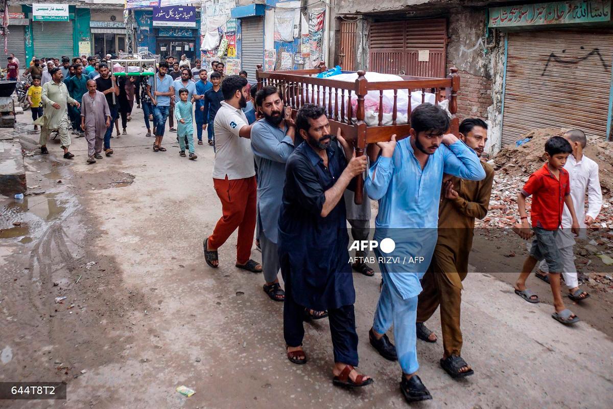 Pakistan flash floods, heavy rain kill 45 in just days