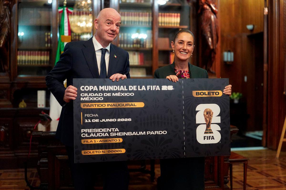 Mexico reviews 2026 World Cup preparations with FIFA president Infantino