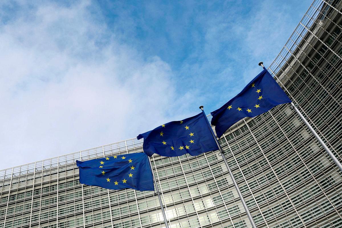 EU eases gas storage rules to prevent price spikes