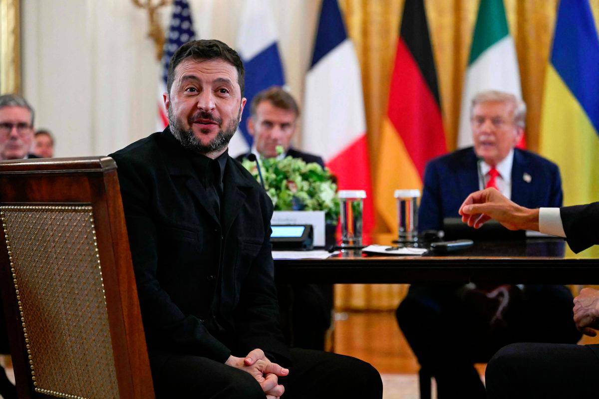 Ukraine peace talks after Trump rejects US troops deployment