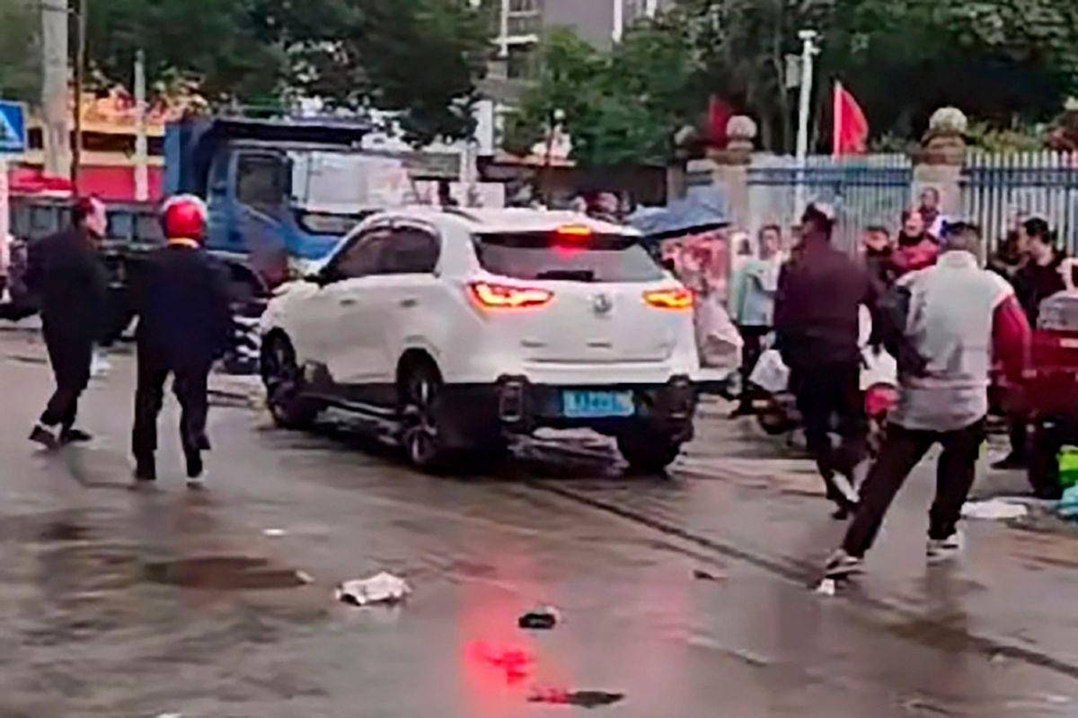 Vehicle hits pedestrians near school in Beijing: Chinese police