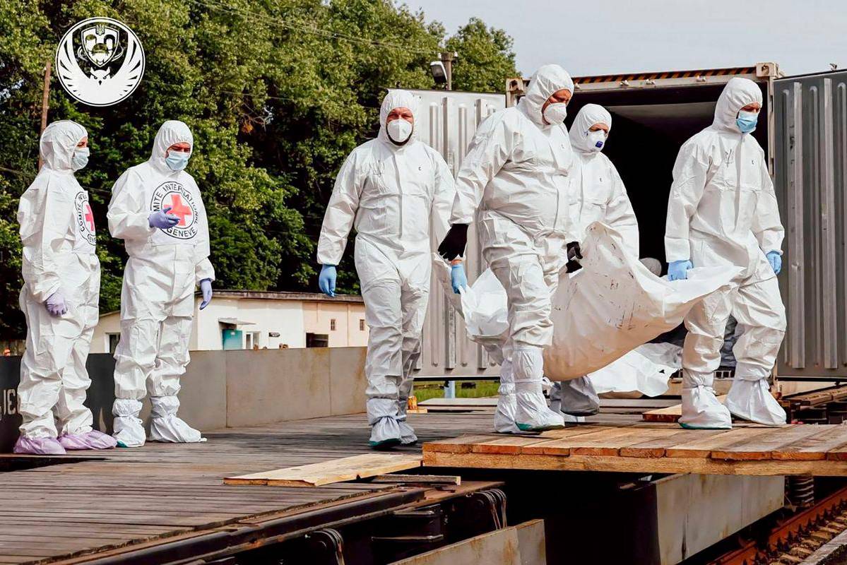 Ukraine says received another 1,200 bodies from Russia