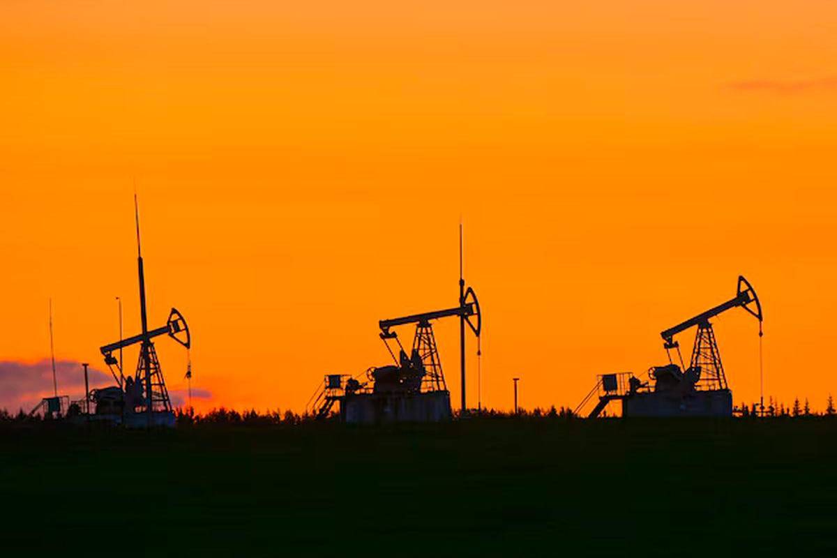 Oil prices advance as US court blocks Trump tariffs