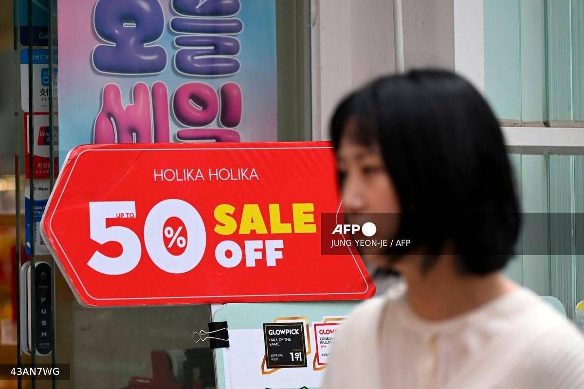 South Korea online shopping rises 7.3% in July to record high