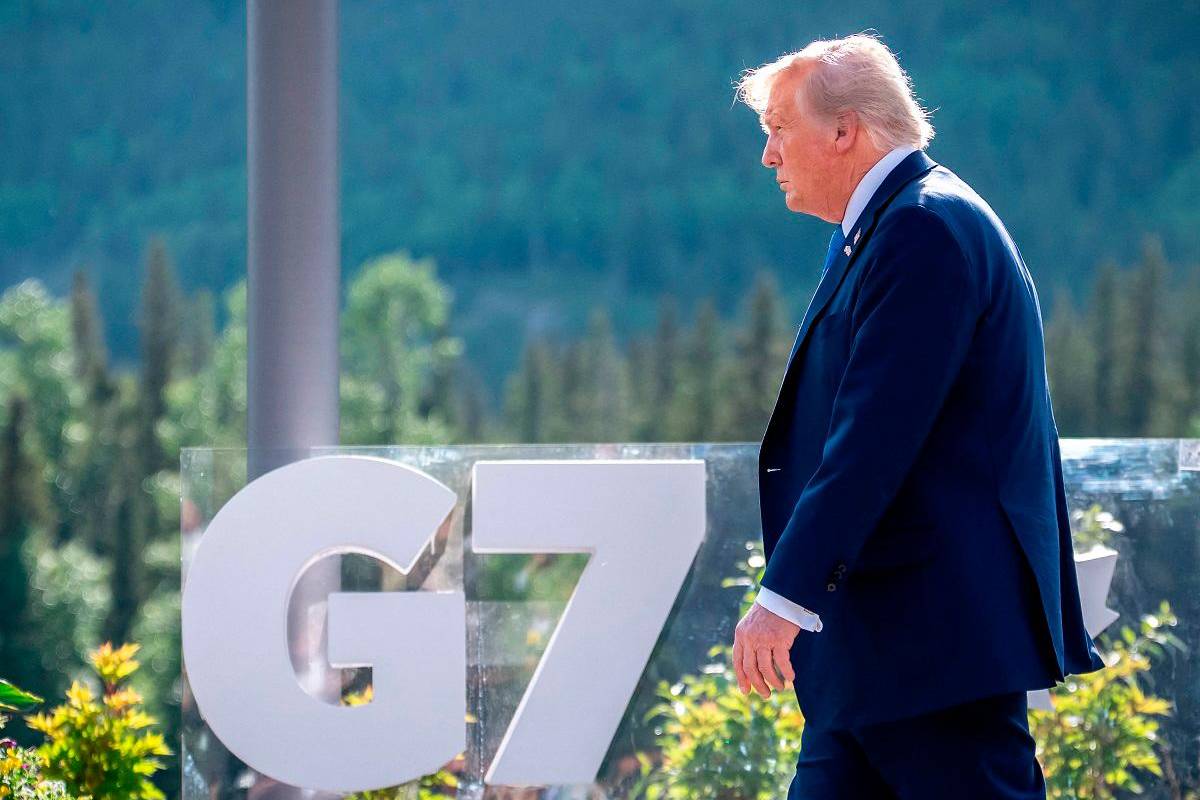 G7 urges Iran de-escalation as Trump makes hasty summit exit