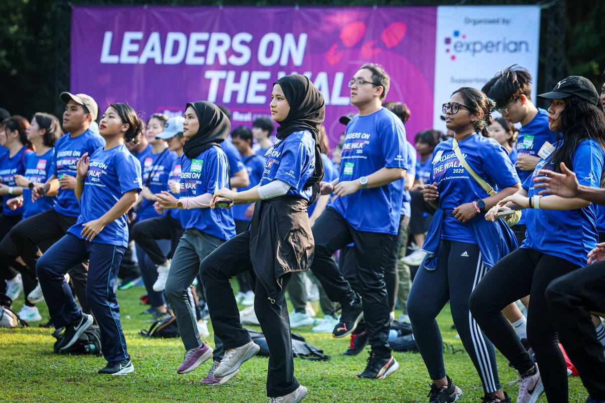 Leaders on the Walk connects students with top execs for mentorship