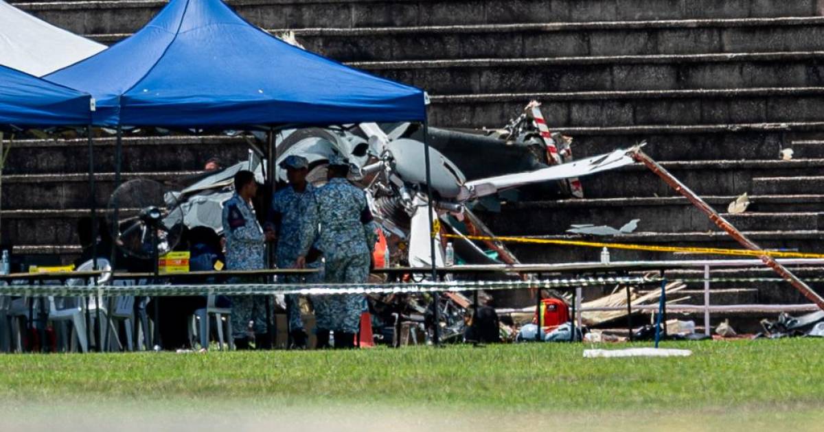 Kota Kinabalu RMN base personnel holds Yassin, tahlil recitation over helicopter crash