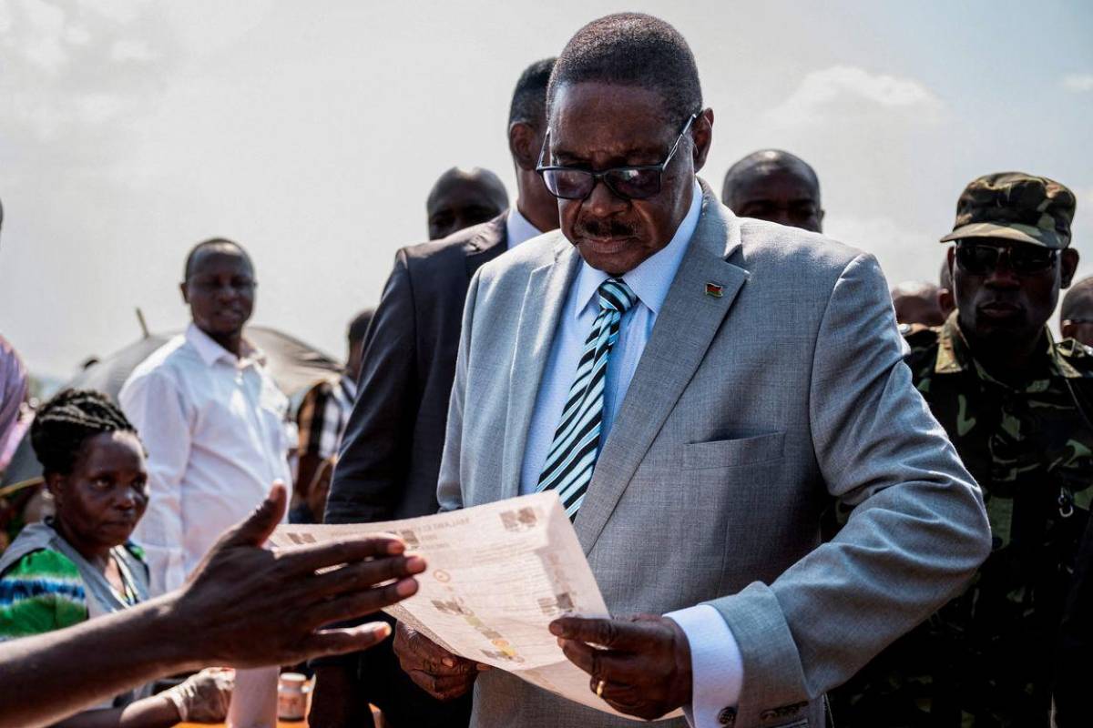 Peter Mutharika leads Malawi presidential race with 66% of votes