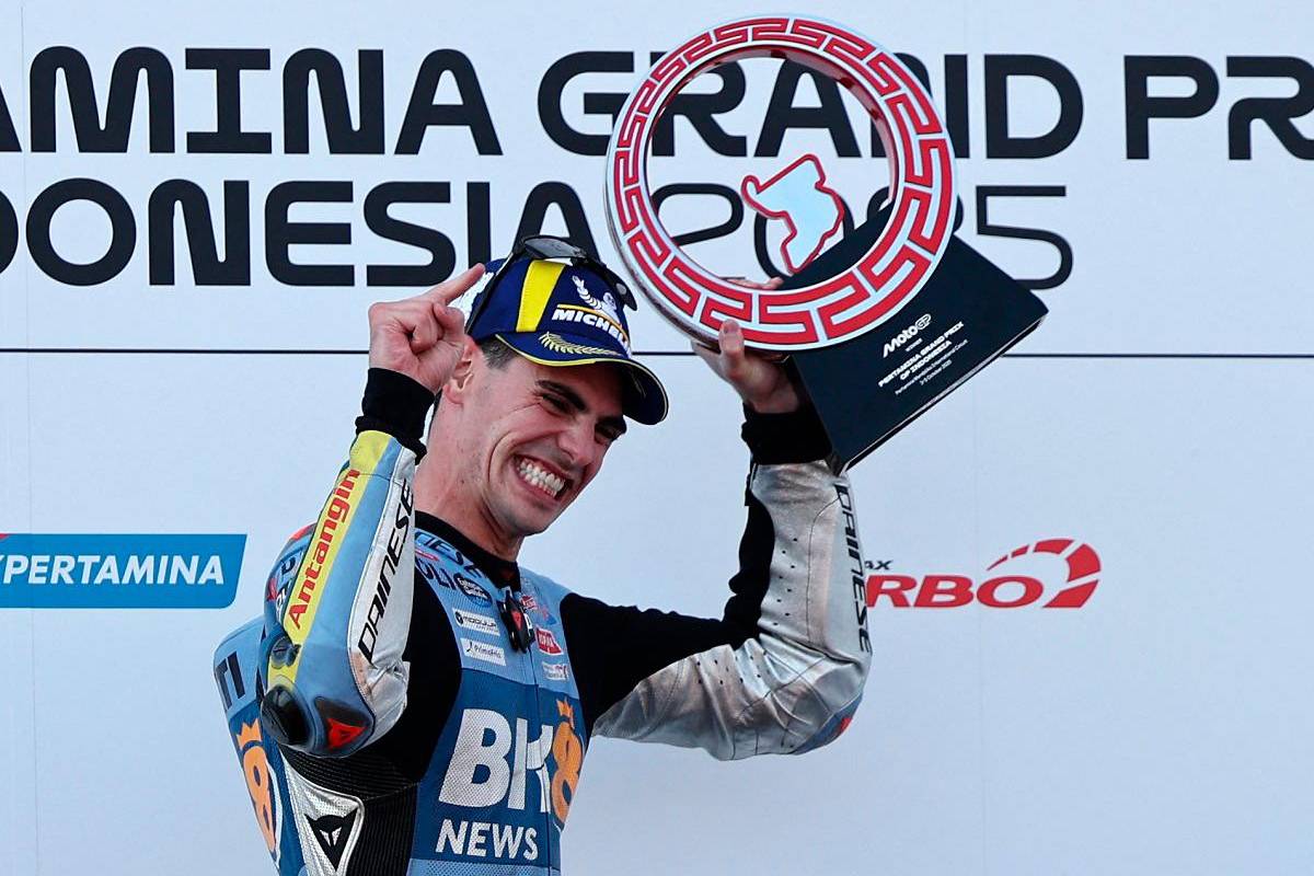 Rookie Aldeguer wins Indonesia GP as Marquez and Bezzecchi crash