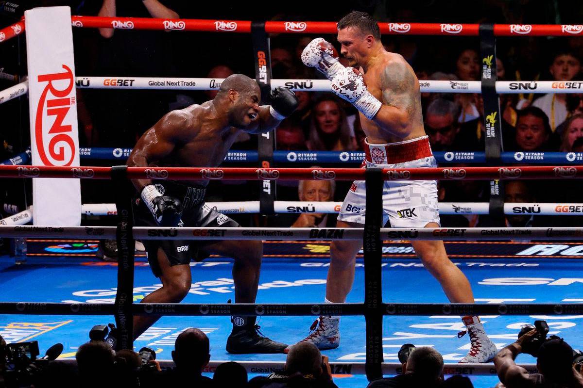 Usyk KOs Dubois in 5th to reclaim undisputed title