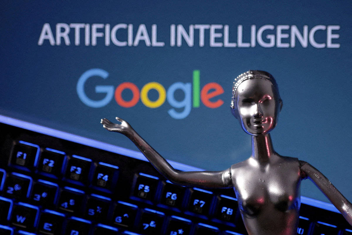 Google turns internet queries into conversations