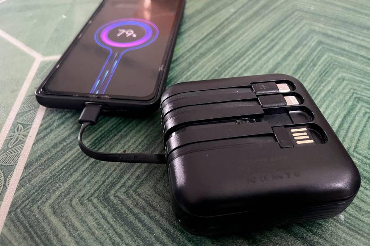 Japan urges travellers to keep power banks accessible on flights