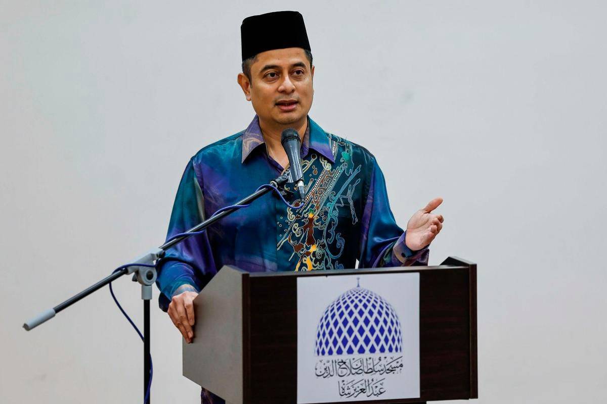 Selangor mosque administrators face dismissal for defying preaching rules