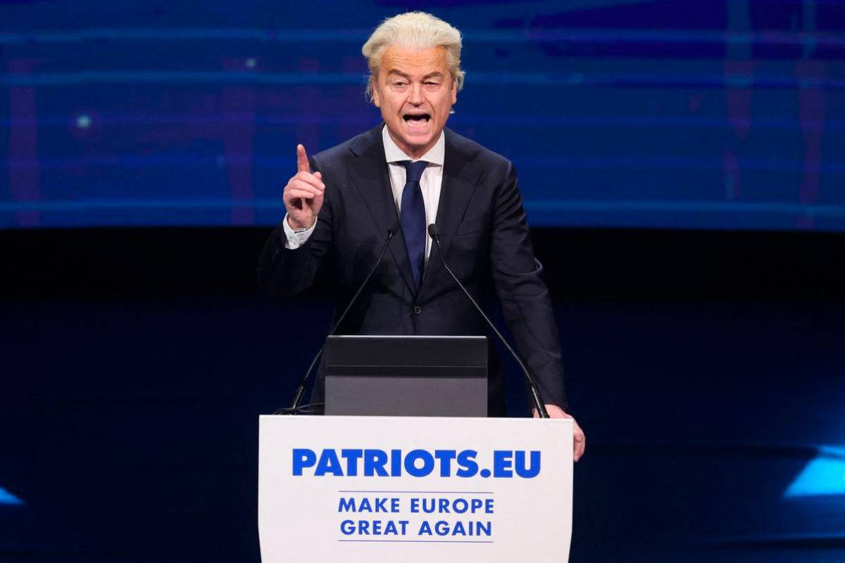 Dutch far-right leader Wilders says leaving coalition