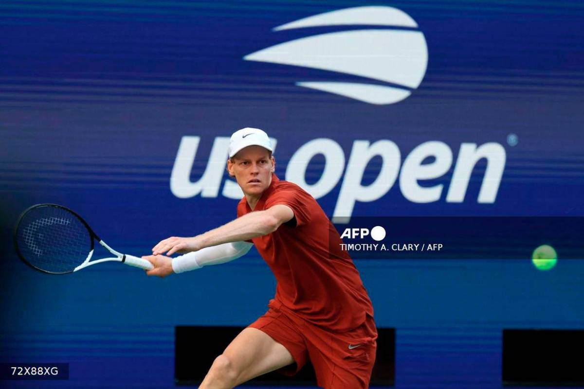 Sinner battles into US Open last 16 as Gauff sets up Osaka clash
