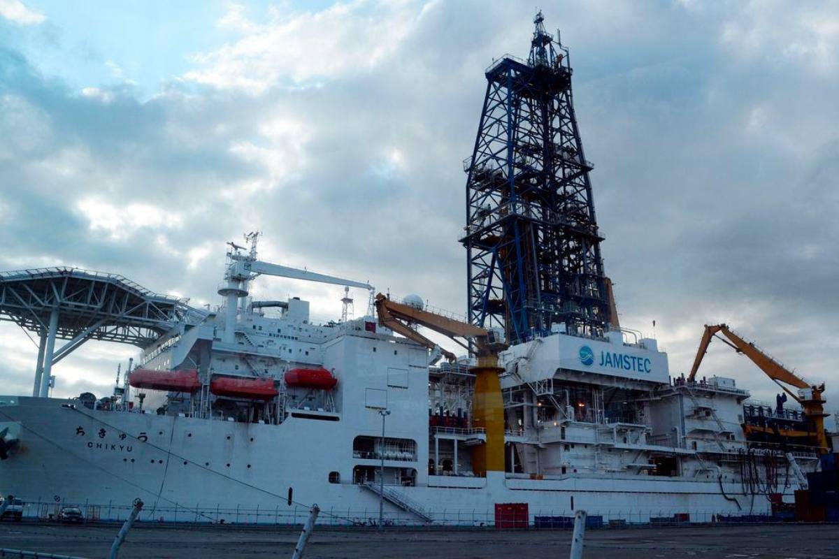 Japan plans ‘world first’ deep-sea mineral extraction