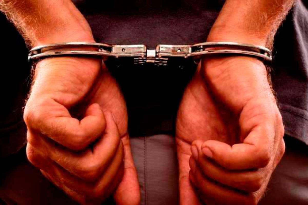 Vietnam police arrest admin of popular YouTube channel