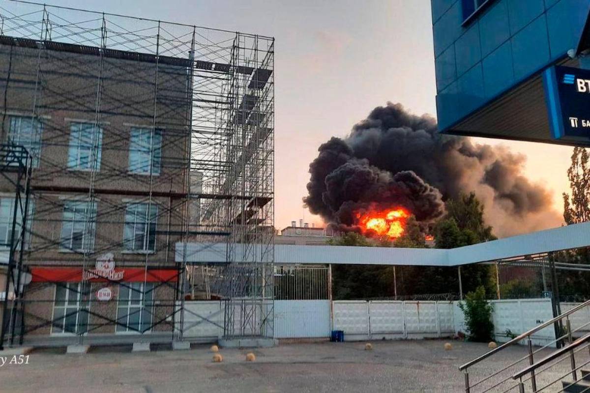 Ukrainian drones force suspension of Russian electronics factory